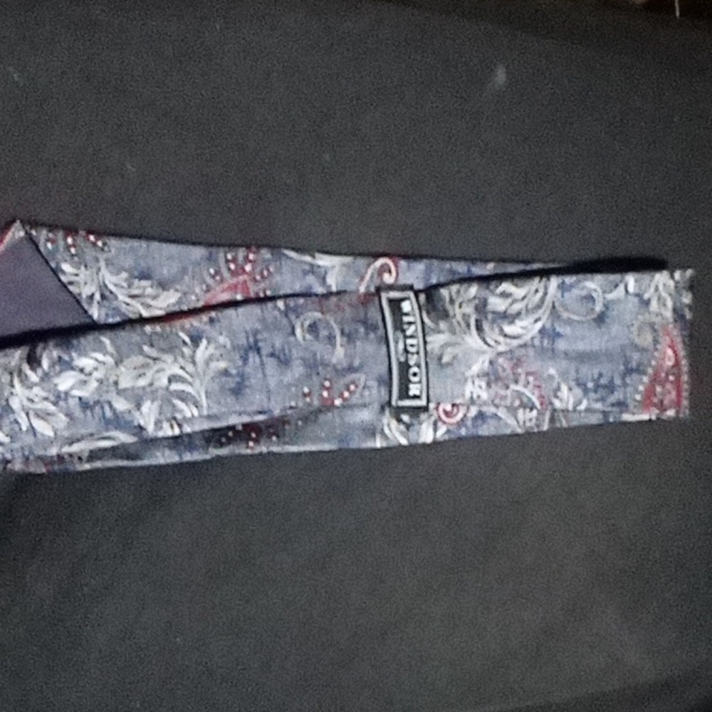 Windsor tie